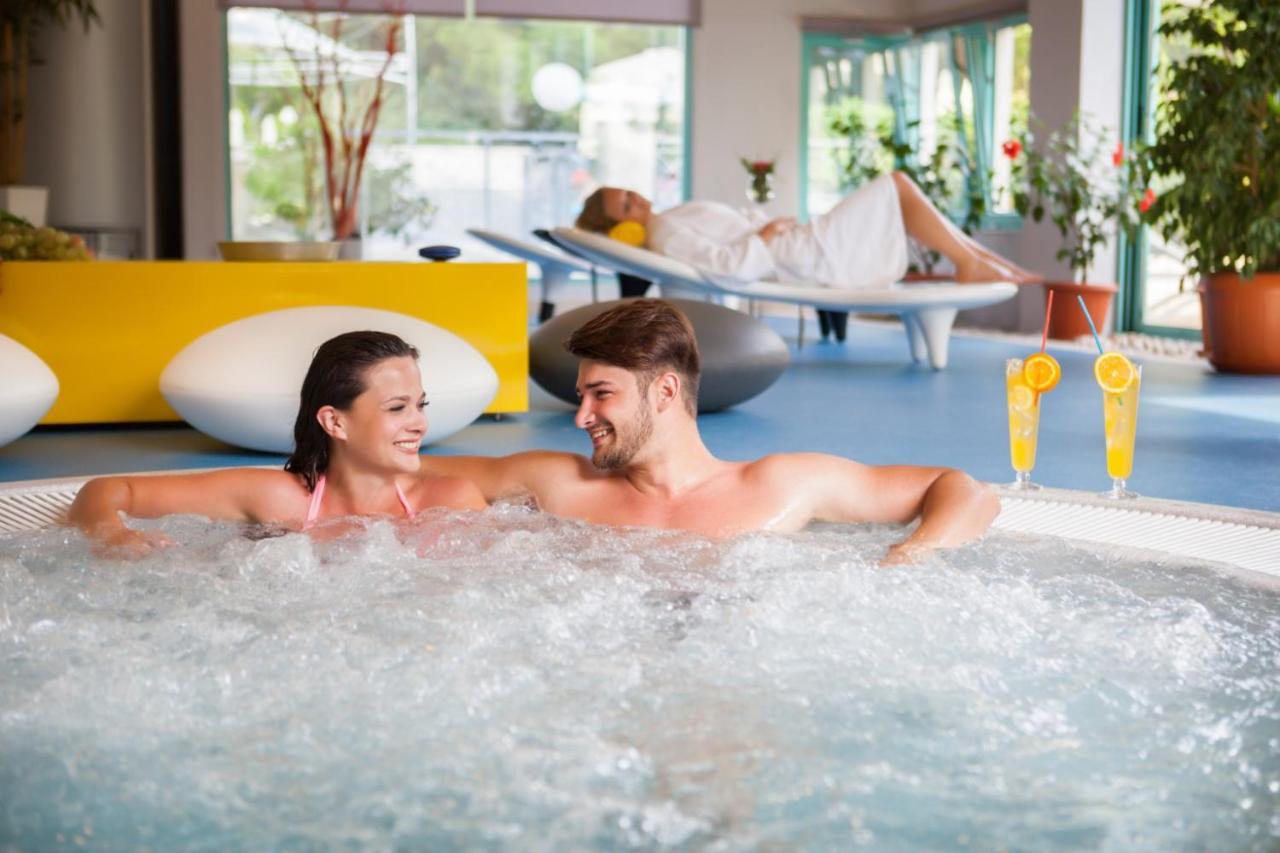 Bretanide Sport & Wellness Resort Bol Zewnętrze zdjęcie