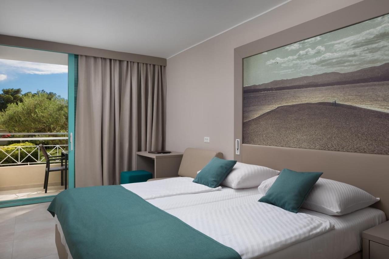 Bretanide Sport & Wellness Resort Bol Zewnętrze zdjęcie