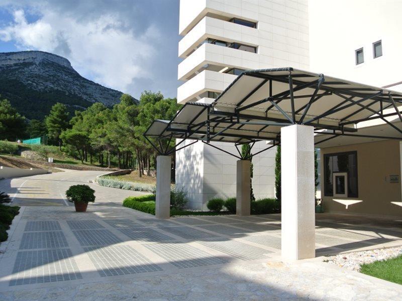 Bretanide Sport & Wellness Resort Bol Zewnętrze zdjęcie