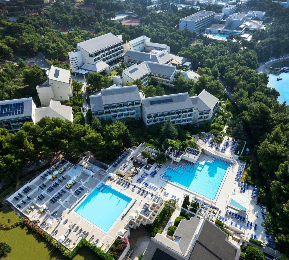 Bretanide Sport & Wellness Resort Bol Zewnętrze zdjęcie