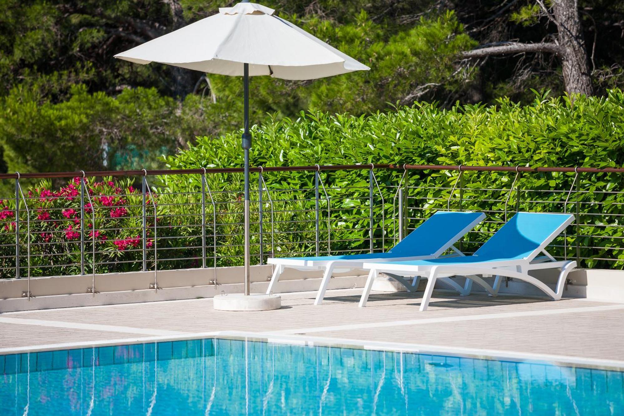 Bretanide Sport & Wellness Resort Bol Zewnętrze zdjęcie